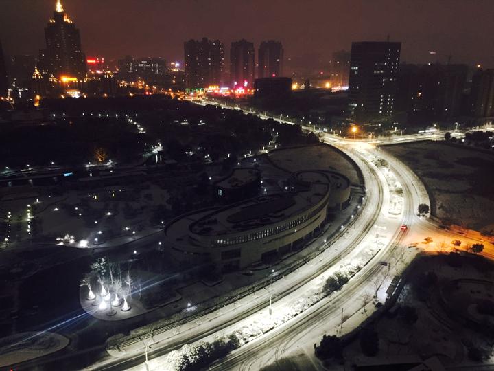 桐乡暴雪天气应对措施_桐乡雨雪天气交通出行信息_桐乡天气预报