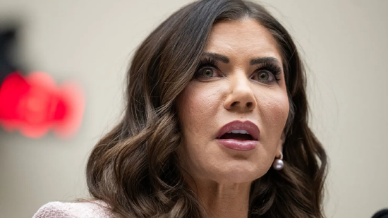 德宾与拉斯金呼吁对国土安全部部长诺姆作伪证展开调查