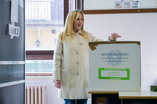 梅洛尼承认在意大利司法改革公投中落败