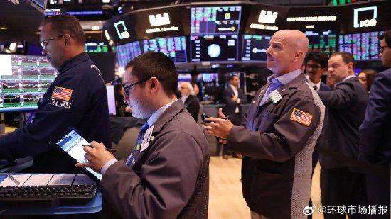 软件股再度集体重挫 AI智能体令行业增长前景受到沉重打击