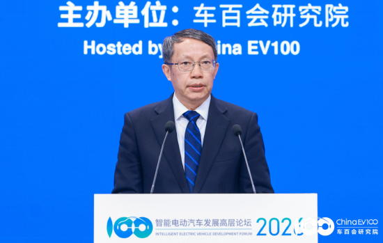 清华大学教授李克强：去年智驾相关投诉比例激增，安全事故频发已引起社会公众质疑