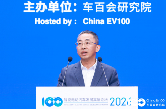 华为董事侯金龙：加快超充网络建设是推动重卡电动化可持续发展的关键