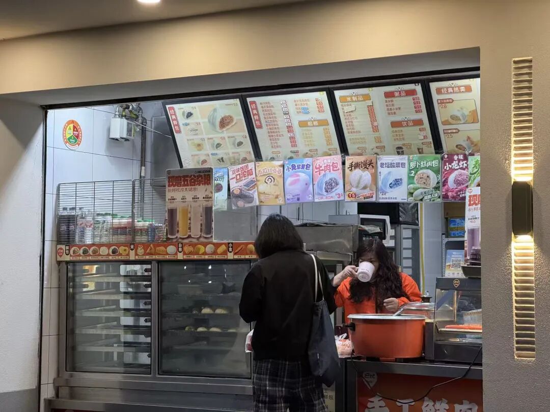 巴比食品投资东鹏饮料，“甜果”变“苦果”